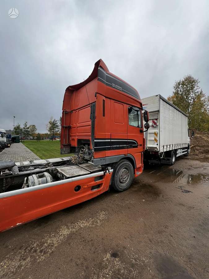 DAF FT XF105, vilkikai