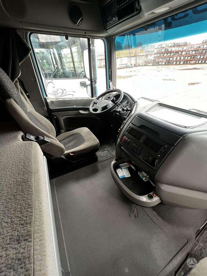 DAF FT XF105, semi-trailer trucks