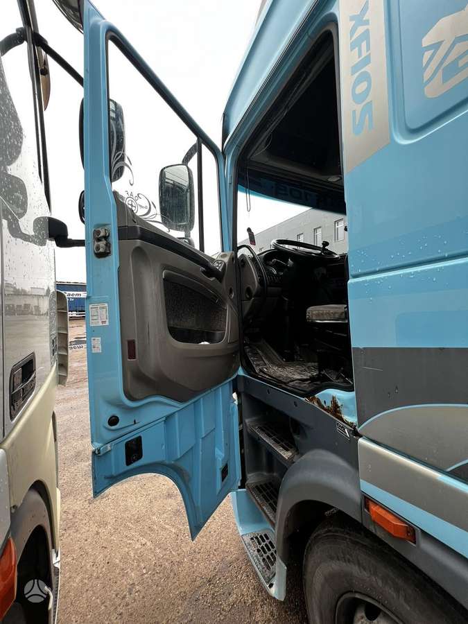 DAF FT XF105, vilkikai