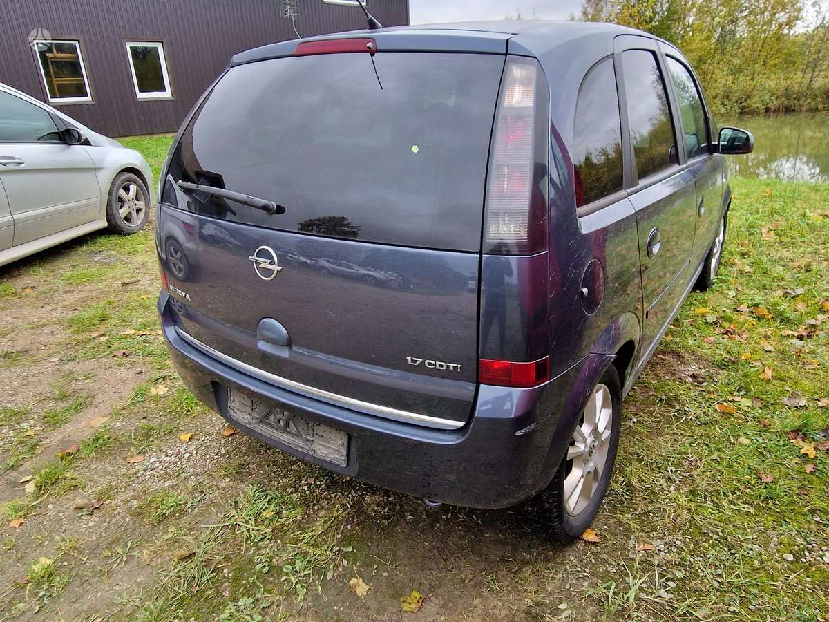 Opel Meriva по частям