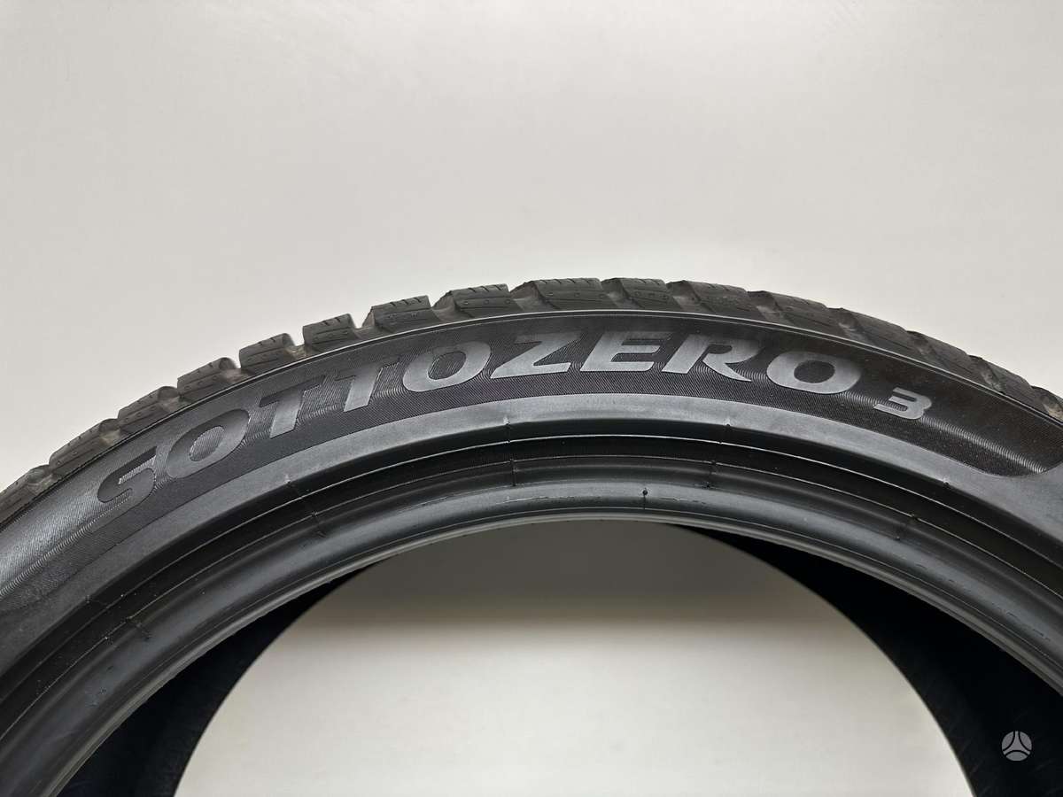 Pirelli SottoZero 3, winter 255/35 R20