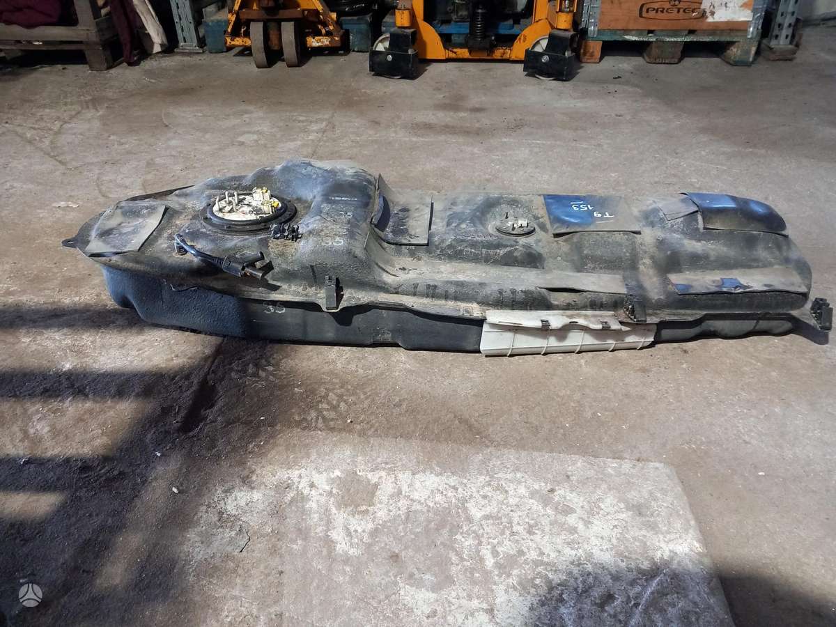 Toyota RAV4 Toyota rav4 gas tank 2012 m., A24472242