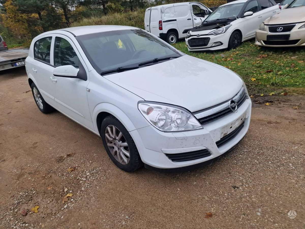 Opel Astra по частям