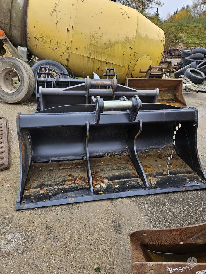 Airmann 11, kaušai