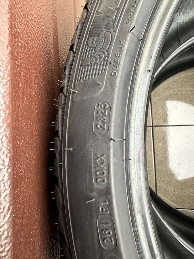 Michelin Alpin 5, winter 275/35 R21