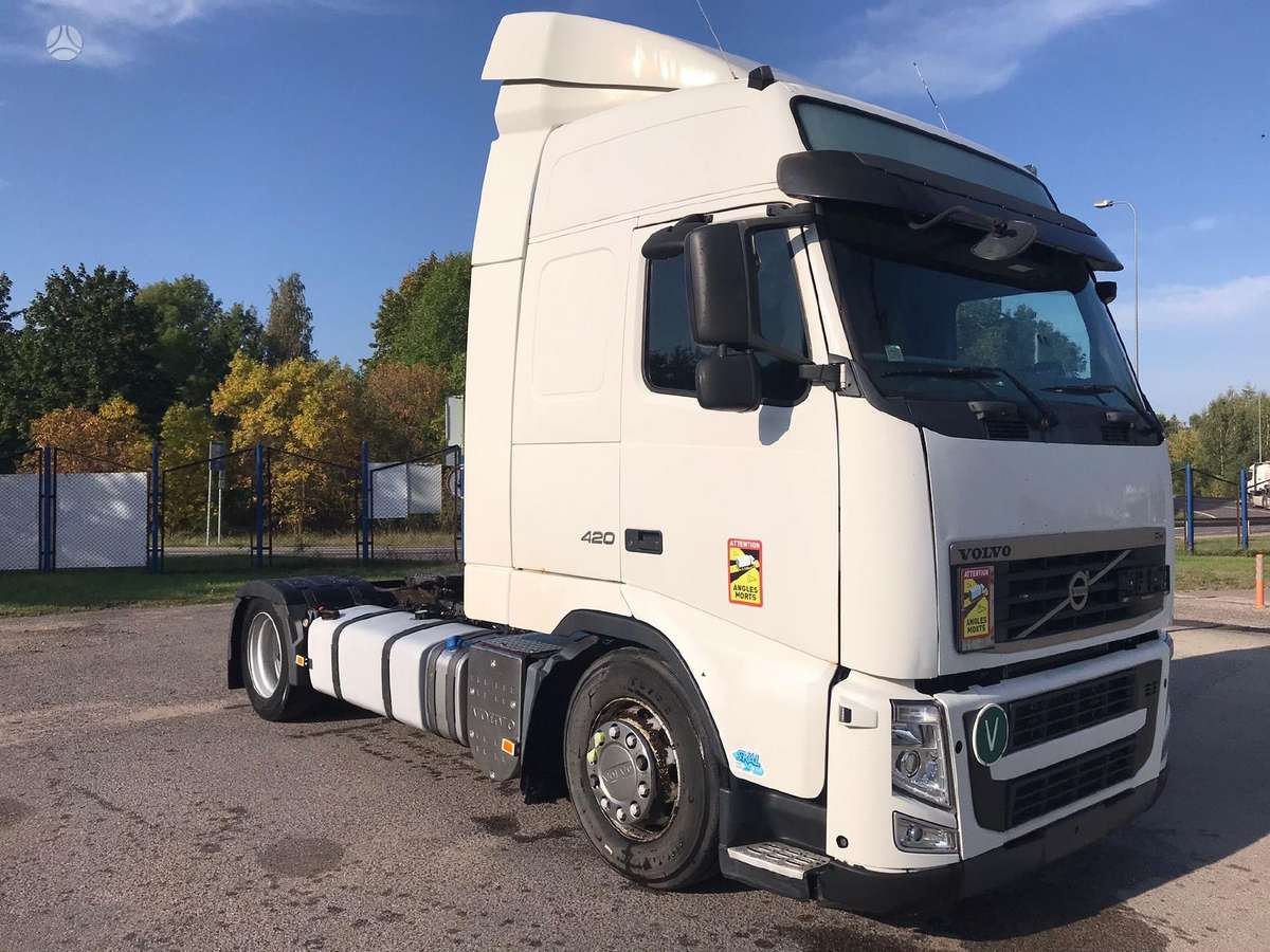 Volvo FH  Euro5, double sleeper