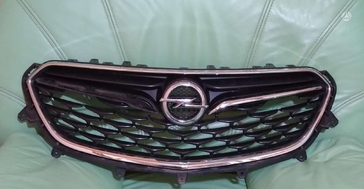 Opel Mokka X bumpers, front grill