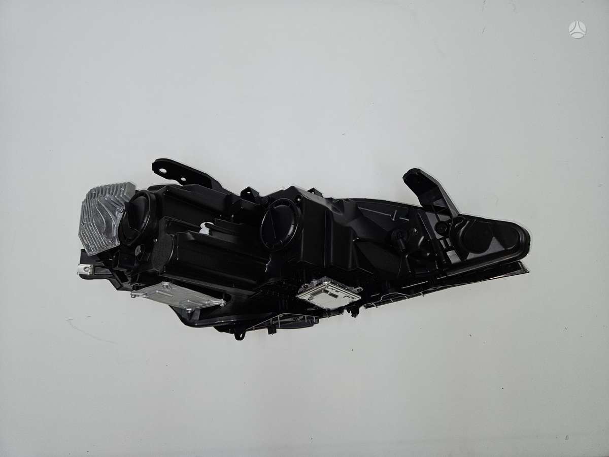 Chrysler Pacifica body parts