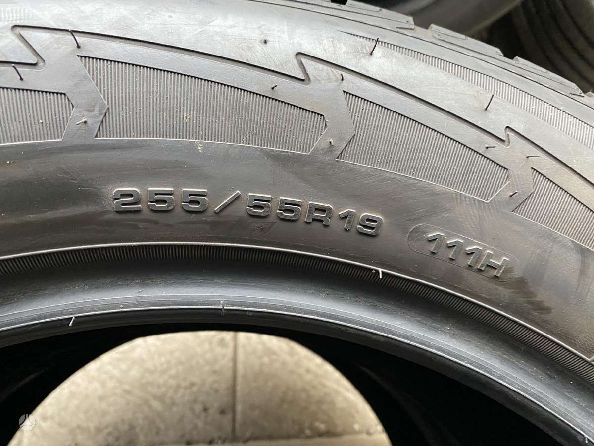 Goodyear Ultragrip performance, žieminės 255/55 R19