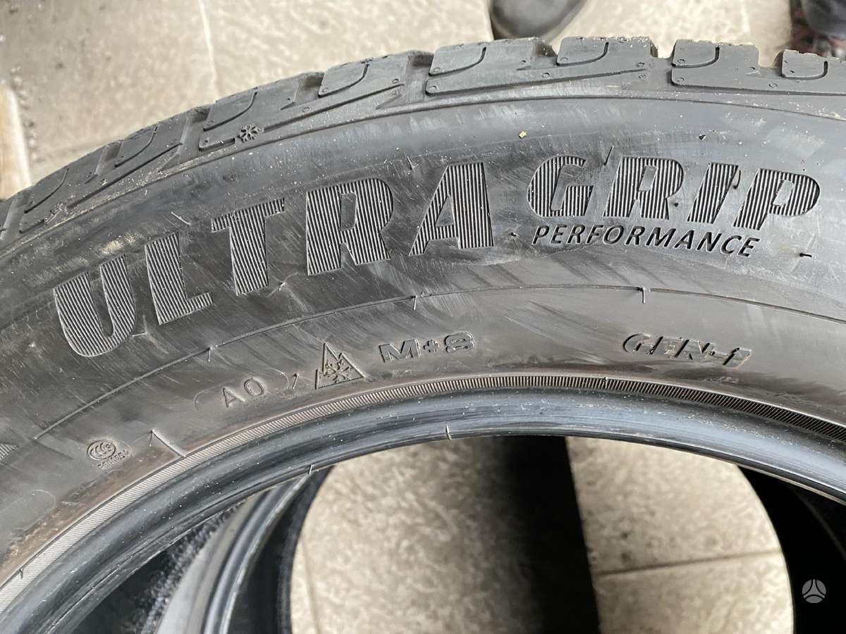 Goodyear Ultragrip performance, žieminės 255/55 R19