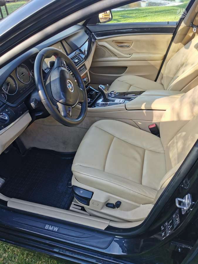 BMW 520, 2.0 l., Седан