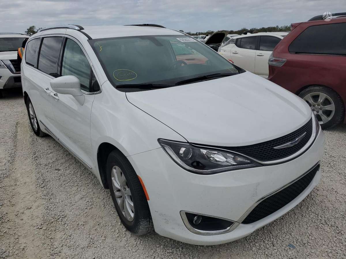 Chrysler Pacifica