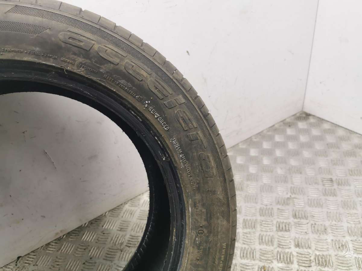 Accelera Iota, summer 235/55 R18