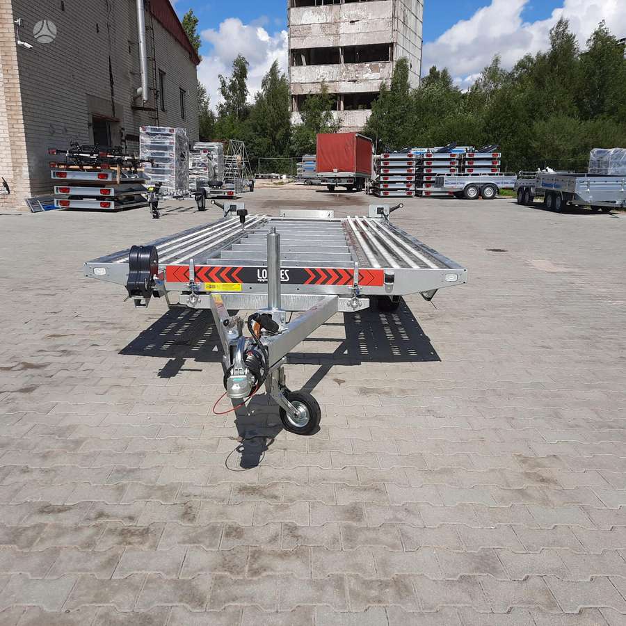 LORRIES PLI35-5021, auto treileris