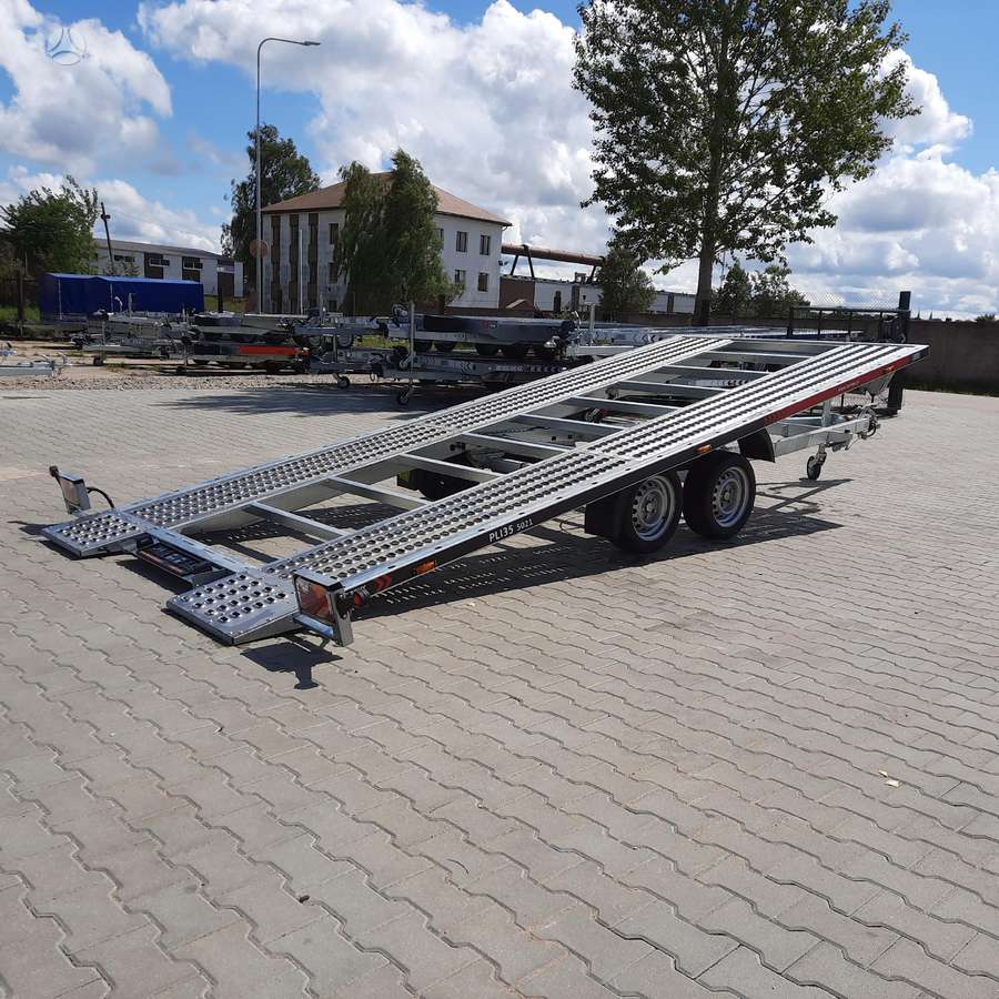 LORRIES PLI35-5021, auto treileris