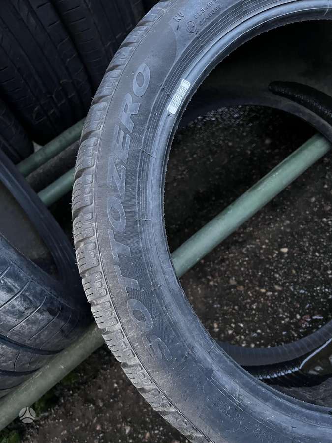 Pirelli, winter 295/35 R19