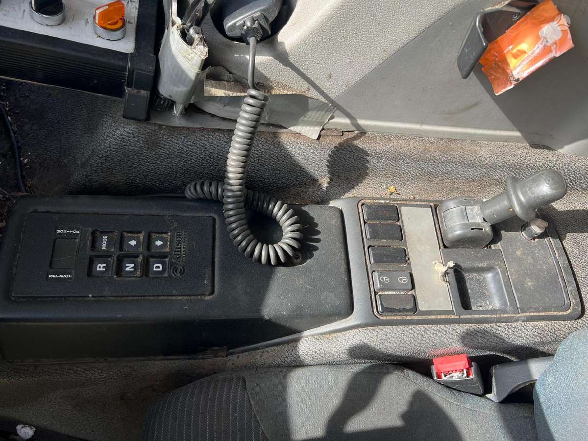 Volvo FE300, 6x2, ENGINE BLOCK DAMAG, garbage trucks