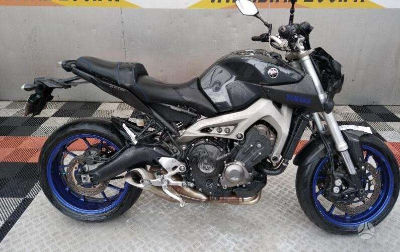 Yamaha MT, street / classic