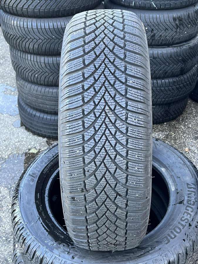 Bridgestone BLIZZAK LM005, winter 215/65 R17