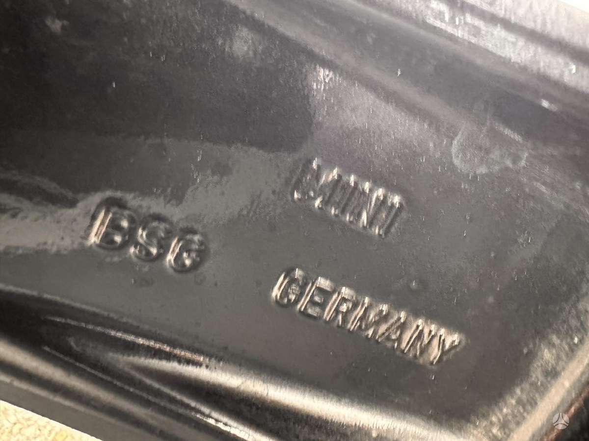 MINI Mini, lengvojo lydinio, R18