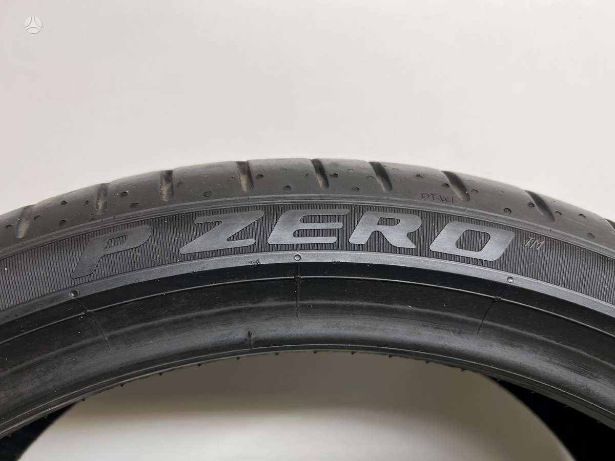 Pirelli P-Zero RFT * 2022m, summer 205/40 R18