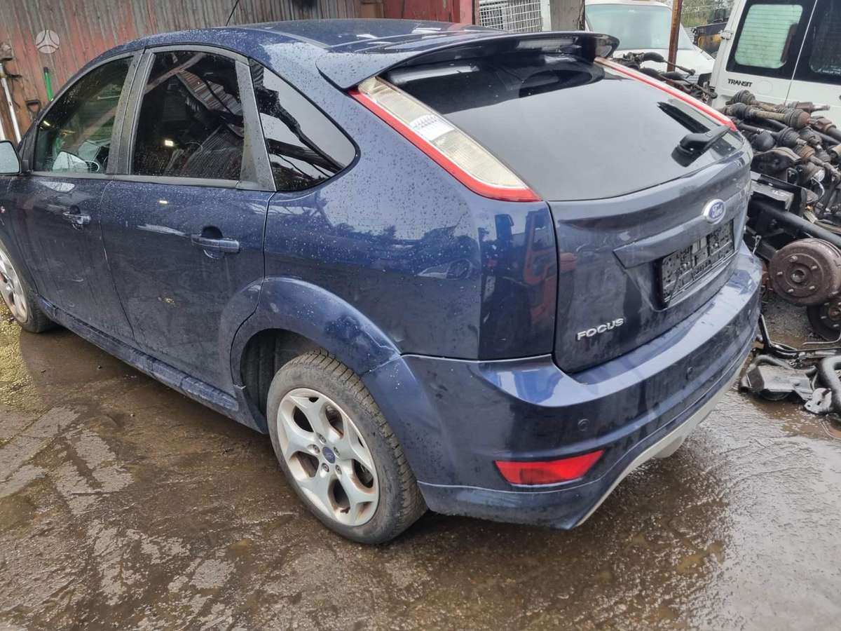 Ford Focus St komplektacija