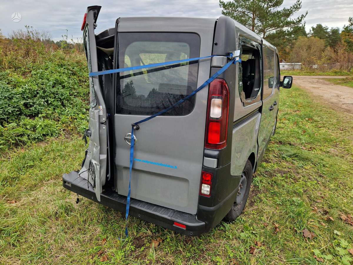 Nissan NV300 for parts