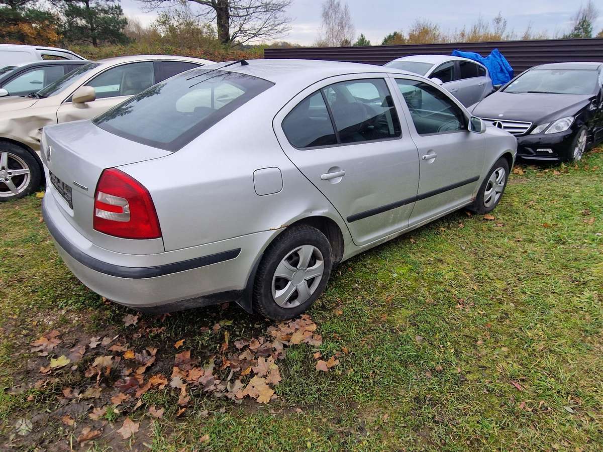 Skoda Octavia по частям
