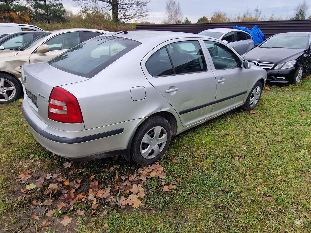 Skoda Octavia rezerves daļās