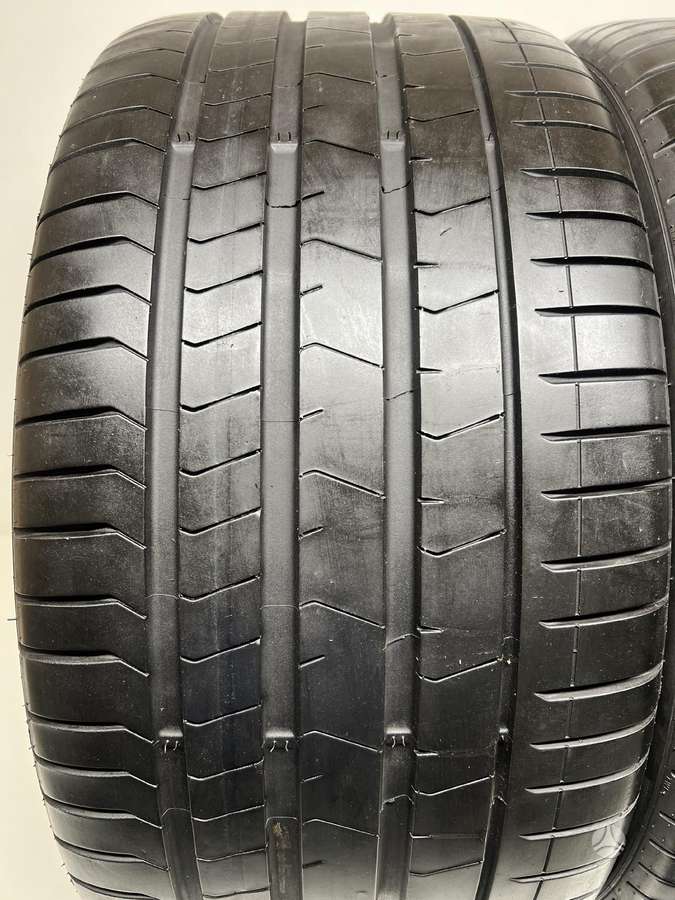 Pirelli P-Zero * 2023m, vasarinės 315/30 R22