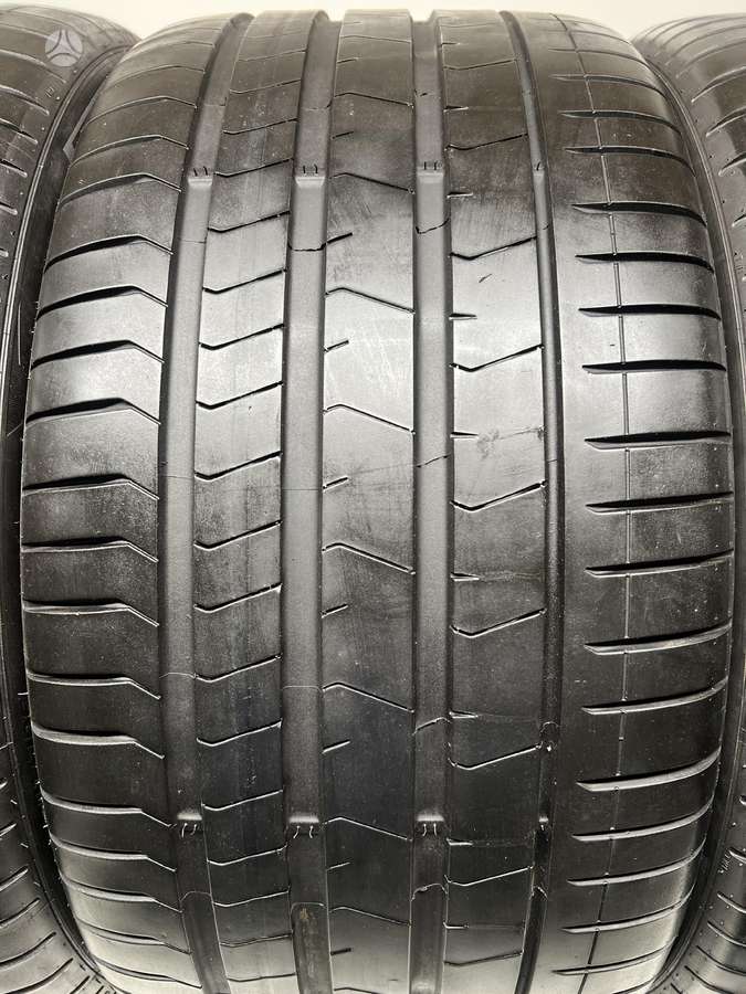 Pirelli P-Zero B +315/30R22, летние 275/35 R22