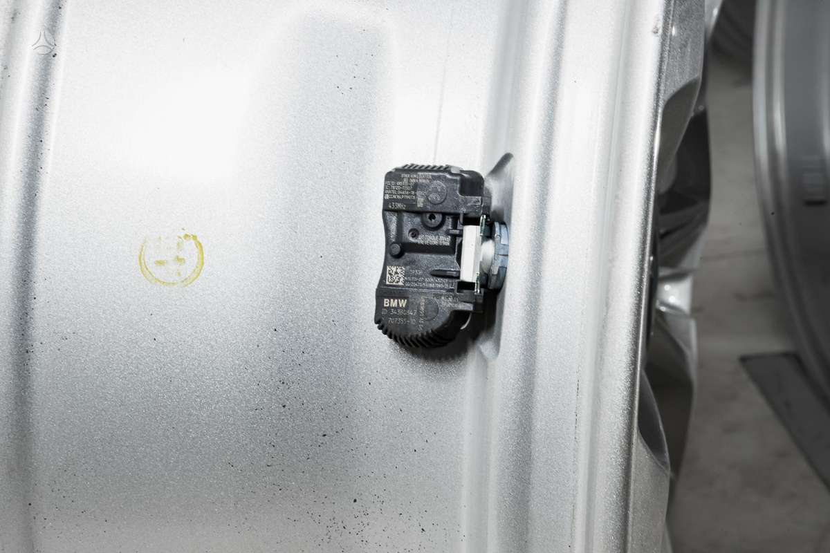 BMW, light alloy, R17