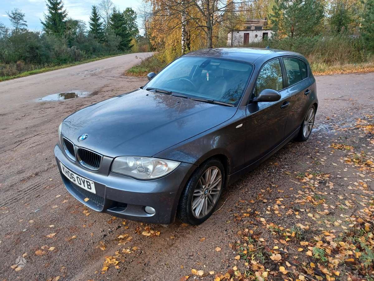 BMW 120