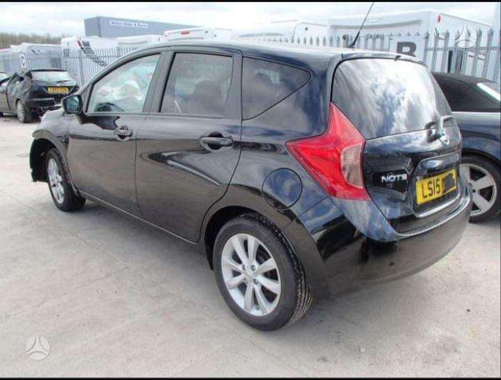Nissan Note kėbulo dalys