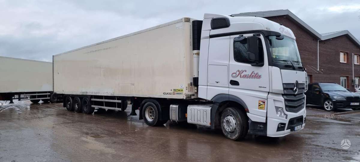 Lamberet Refrigeration Trailer, refrižerātori