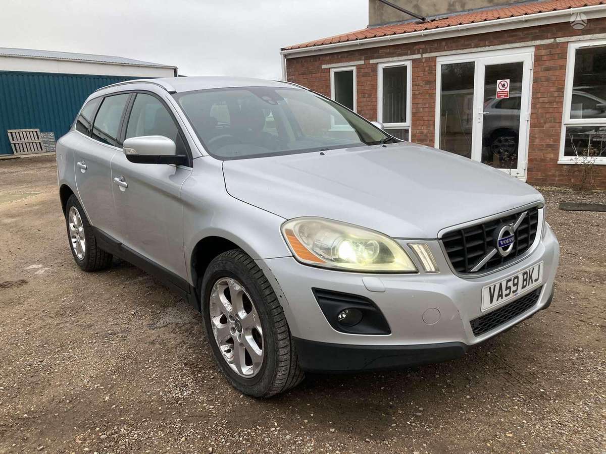 Volvo XC60 for parts