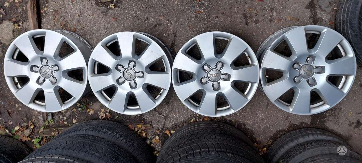 Audi Q7, light alloy, R18