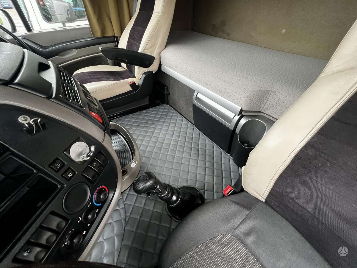 DAF FT XF105, тягачи