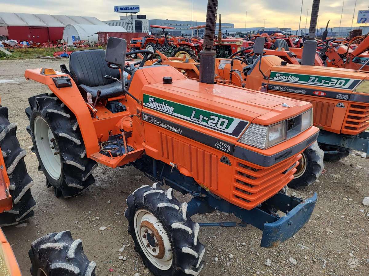 Hinomoto VISI MODELIAI, tractors
