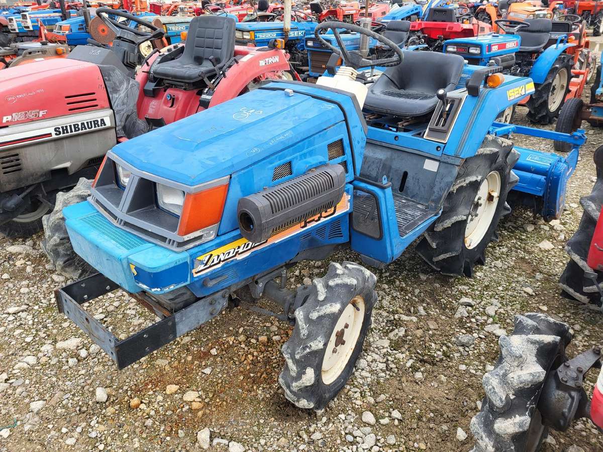 Kubota VISI MODELIAI, тракторы