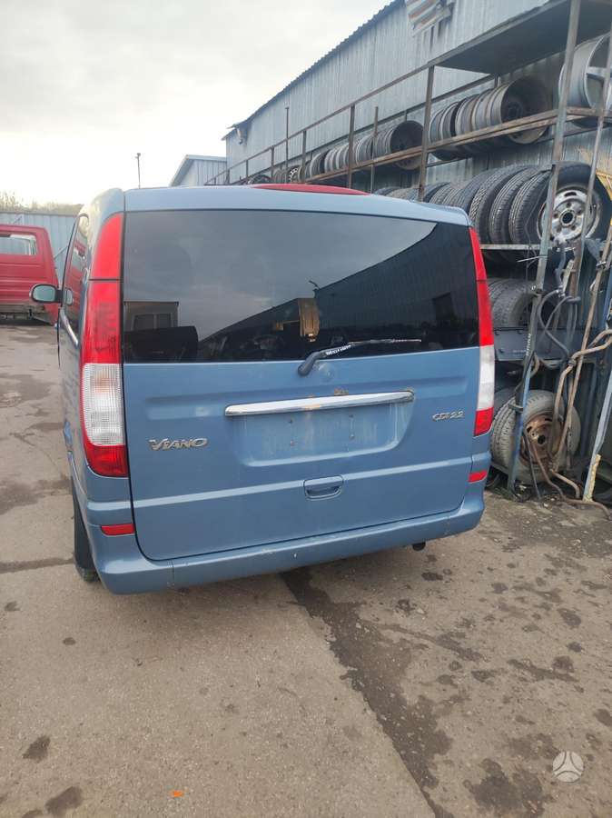 Mercedes-Benz Vito, preču
