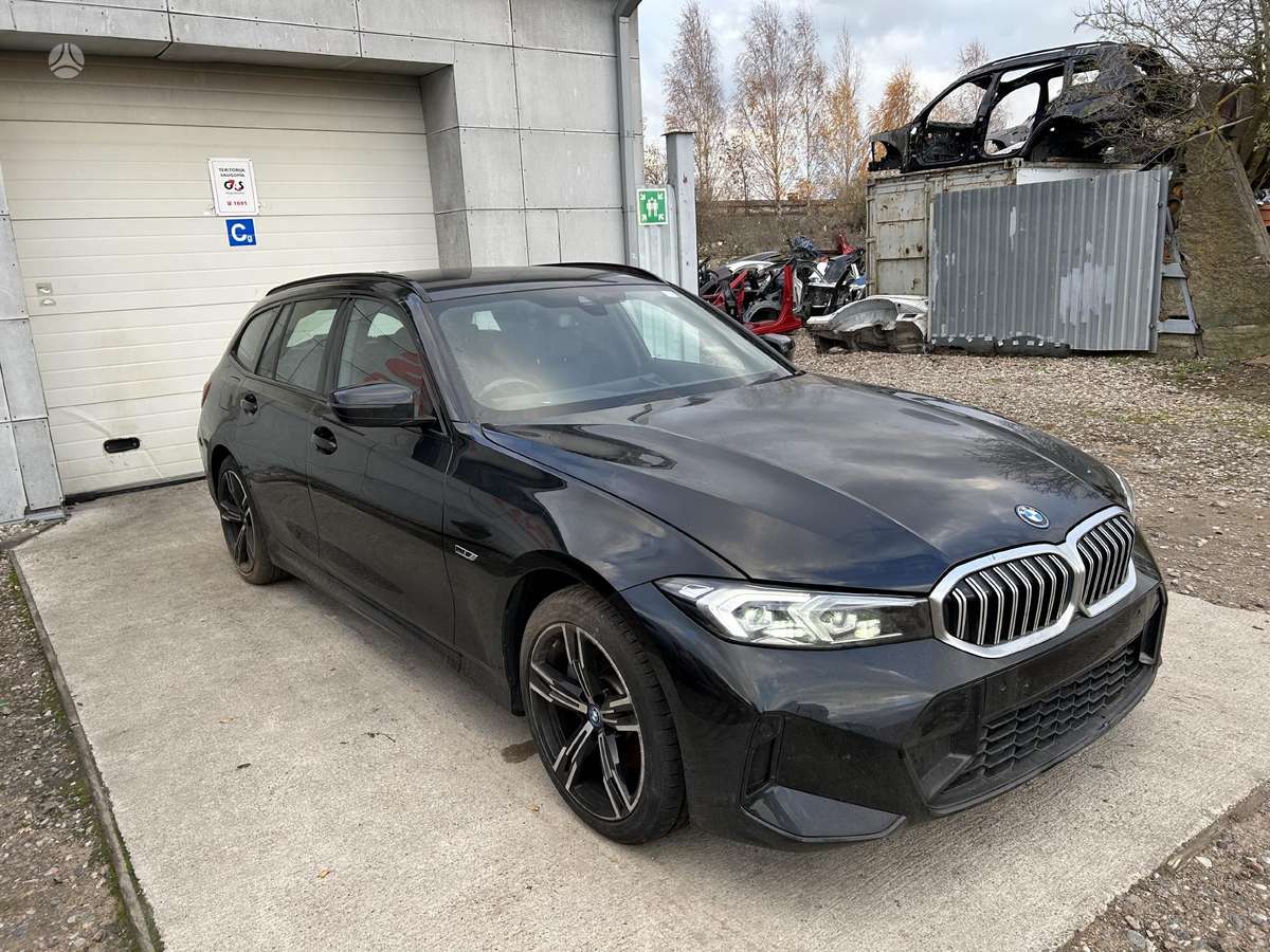 BMW 3 serija