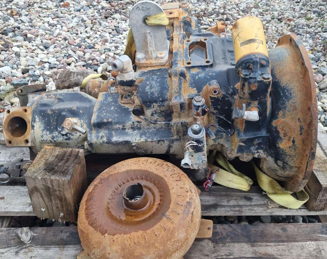 Caterpillar 428C, statybos ir kelių tiesimo technika