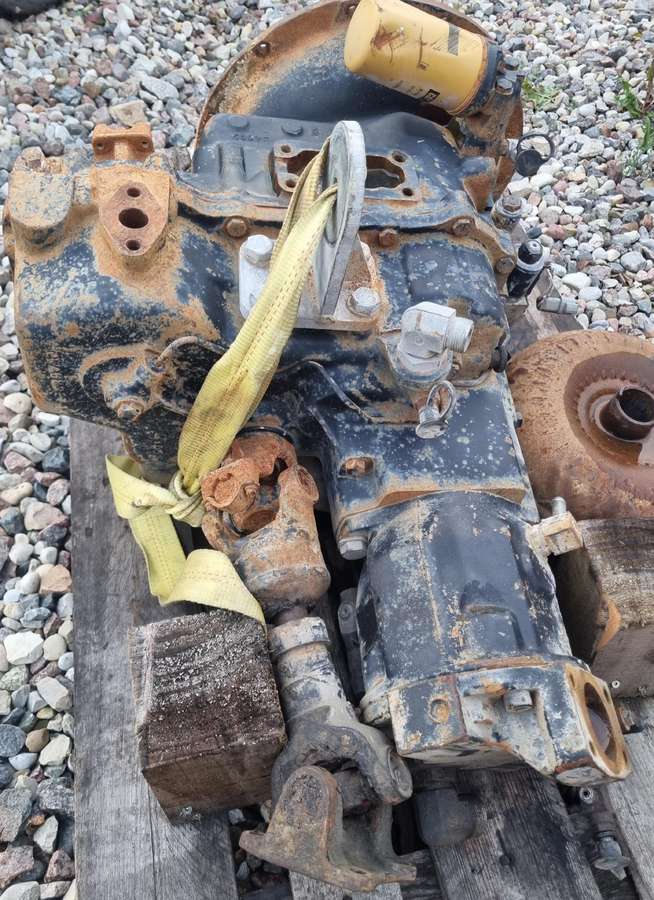 Caterpillar 428C, statybos ir kelių tiesimo technika