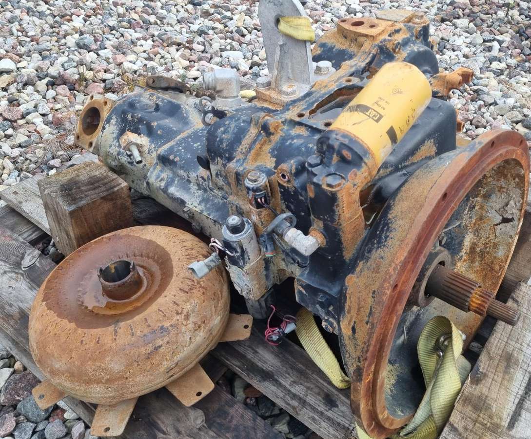 Caterpillar 428C, statybos ir kelių tiesimo technika