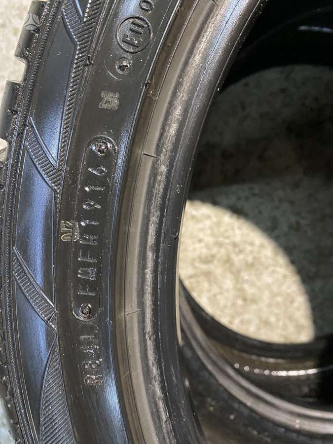 Falken EuroWinterHS 449, winter 205/45 R17
