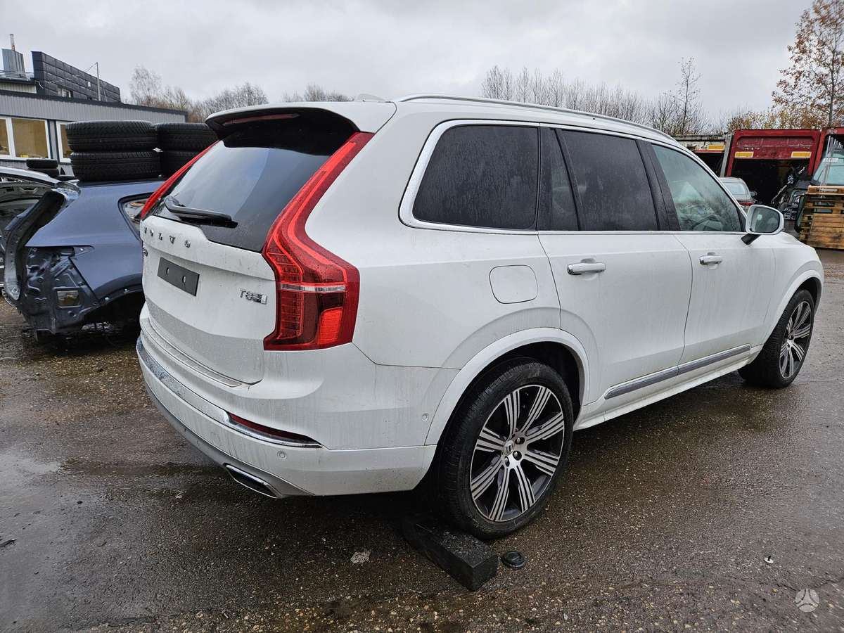 Volvo XC90 Rida 8000km