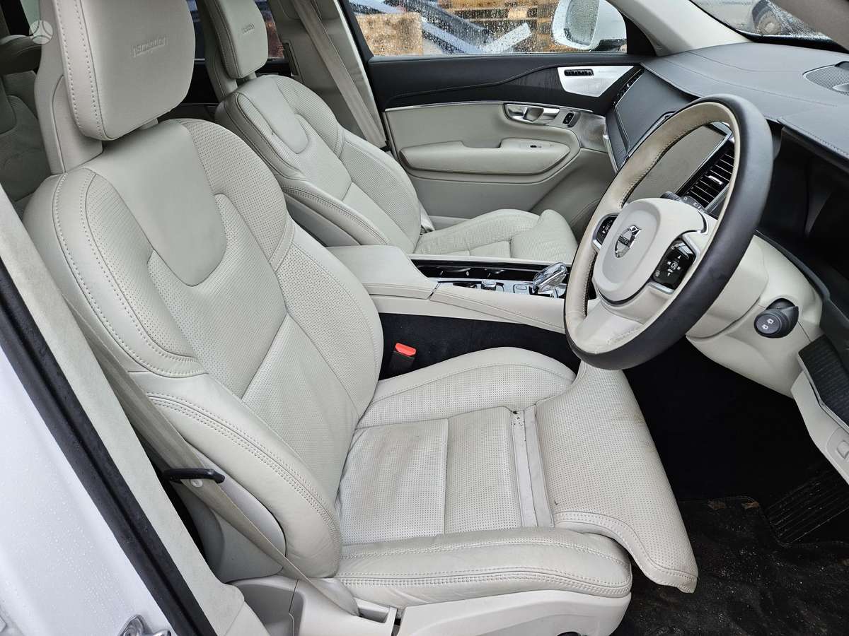 Volvo XC90 Rida 8000km