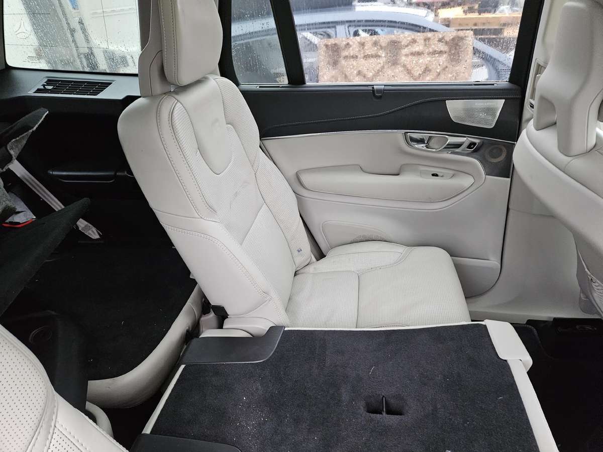 Volvo XC90 Rida 8000km