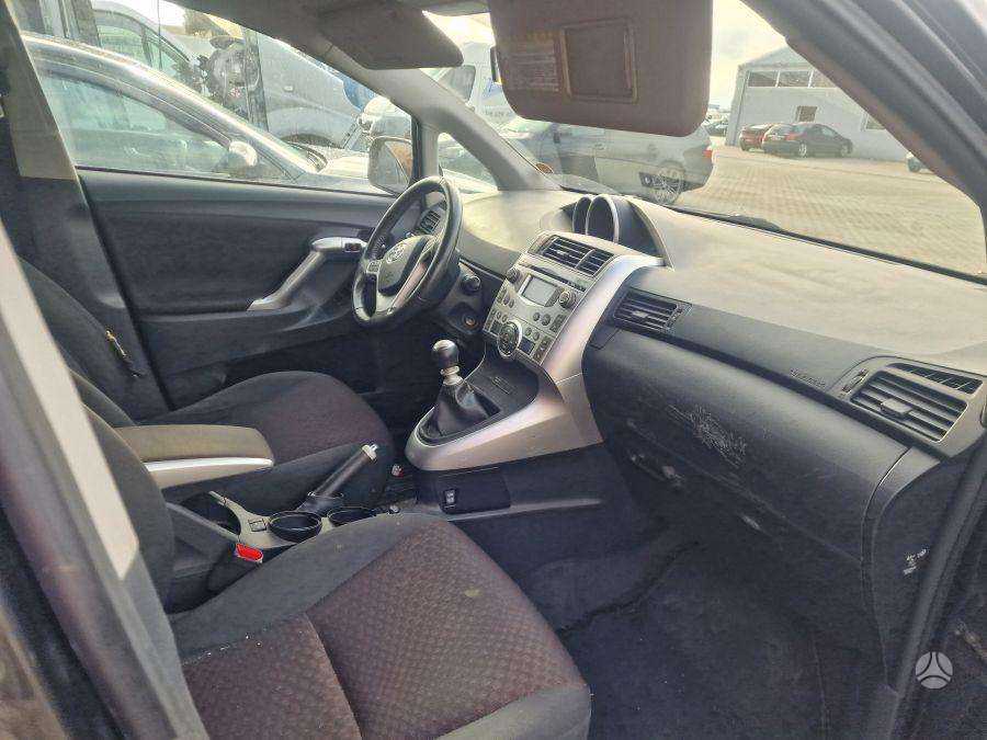 Toyota Verso rezerves daļās